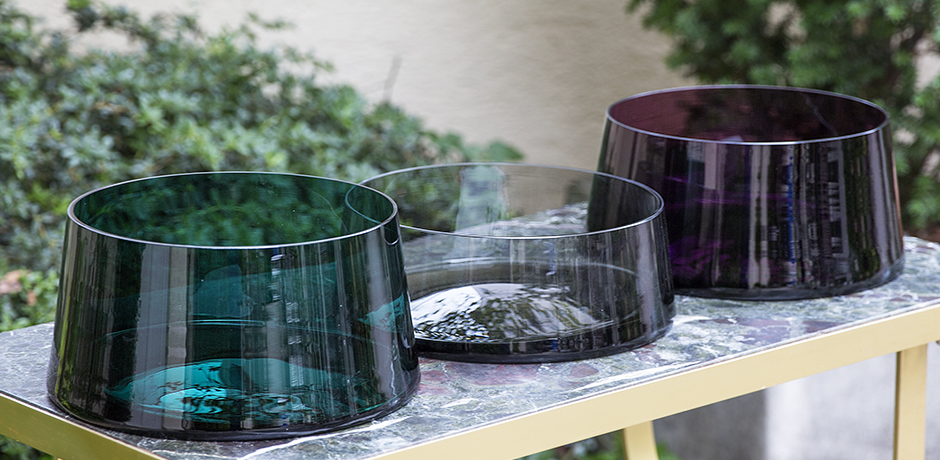 Prototype_Glass_Bowl_Of_The_Bell_Table_By_Sebastian_Heckner_01