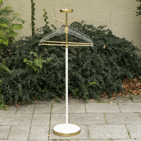 vereinigte_werkstaetten_coat_rack_460px