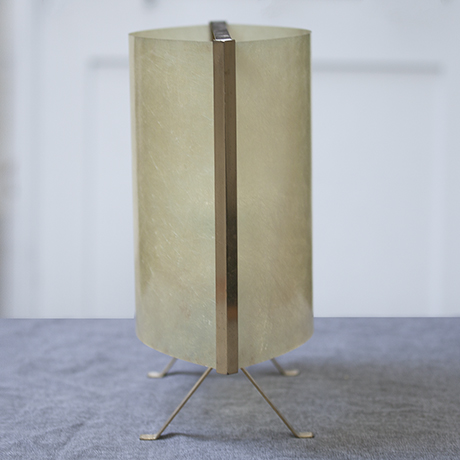 Tischlampe_Plexiglas_Messing_Leuchte