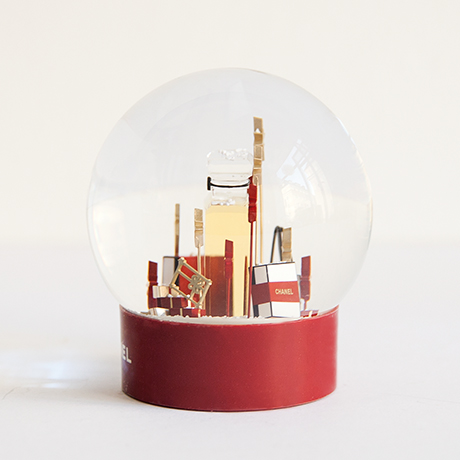 Chanel-snowglobe-red-fashion