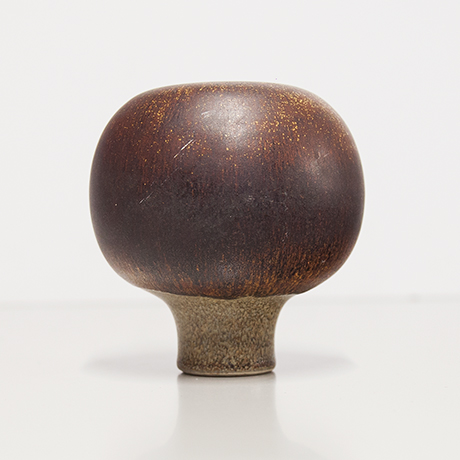 Gerald-Weigl-keramik-vase-braun