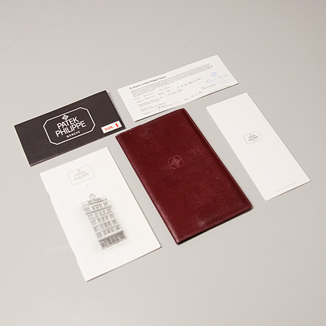 Patek-Philippe-nautilus-watch-case