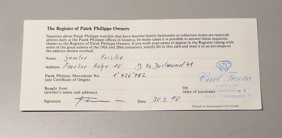 Patek-Philippe-nautilus-watch-certificate