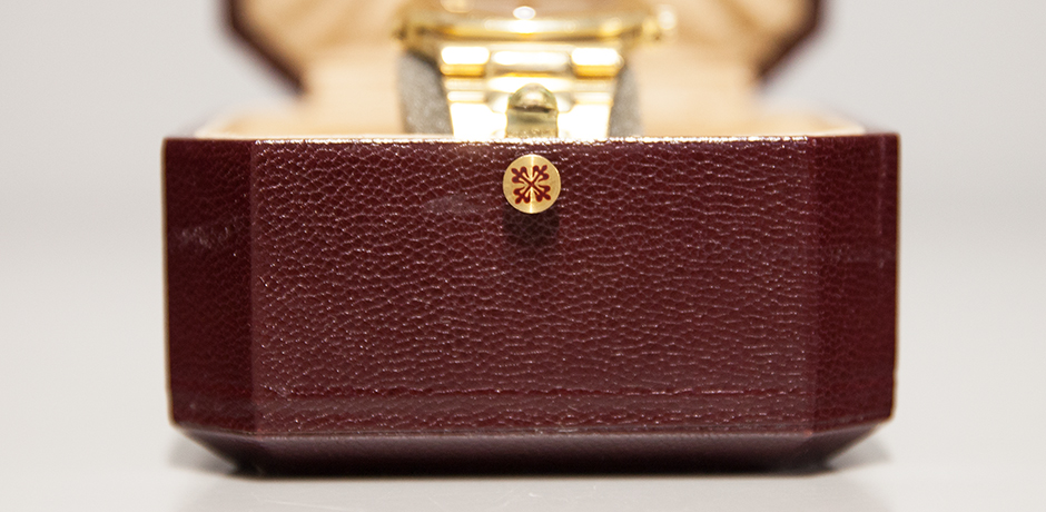 Patek-Philippe-nautilus-watch-box