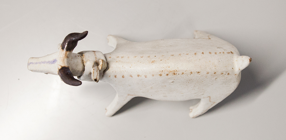 Bruno-Gambone-Ziege-keramik-figur