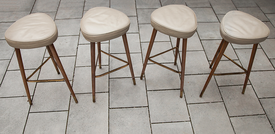 bar-stool-tripod-leather-grey-german