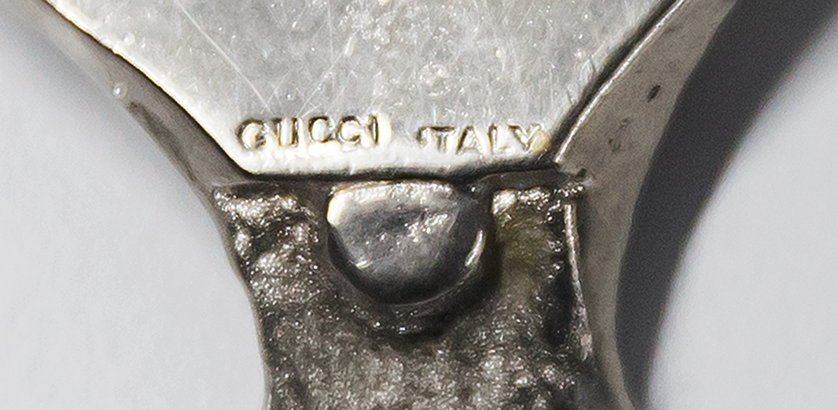 Gucci-bottle-opener-fish-signed - 8 Gucci-bottle-opener-fish-signed