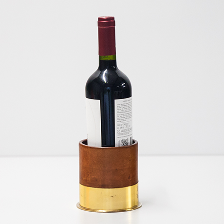 Gucci-bottle-pen-holder-leather-brass - 4 Gucci-bottle-pen-holder-leather-brass