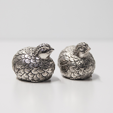 Gucci-salt-pepper-shaker-quails-silver - 15 Gucci-salt-pepper-shaker-quails-silver