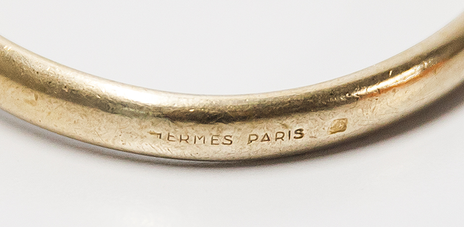 Hermès-bracelet-horses-golden-signed