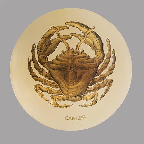 Piero-Fornasetti-zodiac-Pendelleuchte-krebs