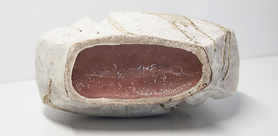 Helmut-Schaeffenacker-ceramic-vase-grey-pink-round-sculptural - 10 Helmut-Schaeffenacker-ceramic-vase-grey-pink-round-sculptural