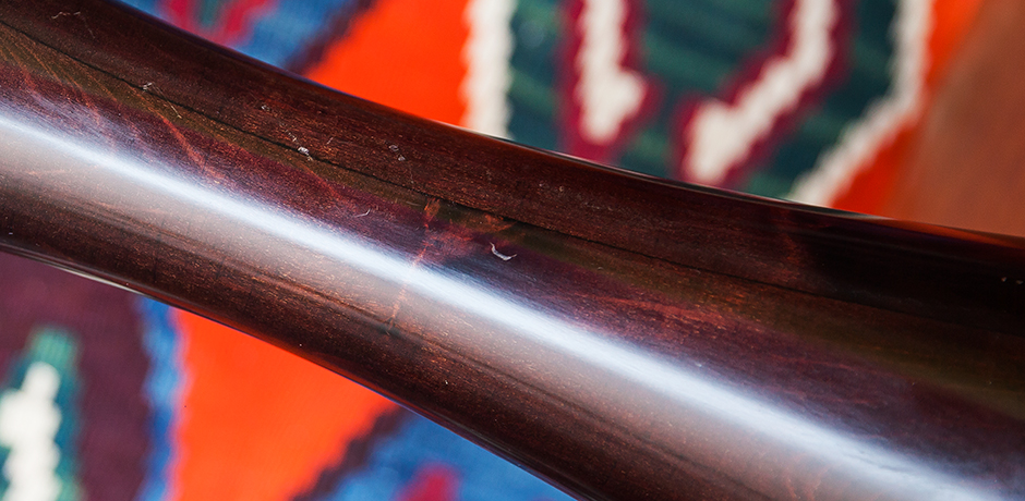 Aldo-Tura-couchtisch-beistelltisch-braun-rund