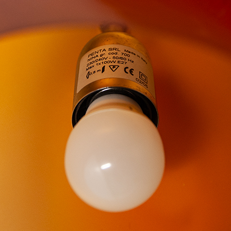 Barbara-Sordina-Nina-tischlampe-satin