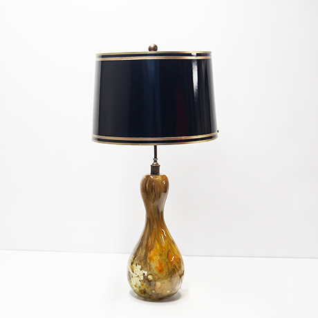Schlichtes DesignBarovier-Aborigeneo-table-lamp-green-yellow
