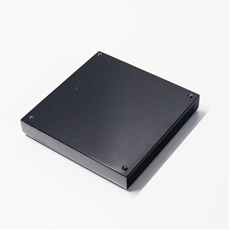 Gabriella-Crespi-aschenbecher-holz-schuessel