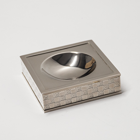 Gucci-aschenbecher-schuessel-silber