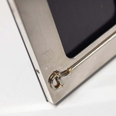 Gucci-picture-frame-silver-horseshoe