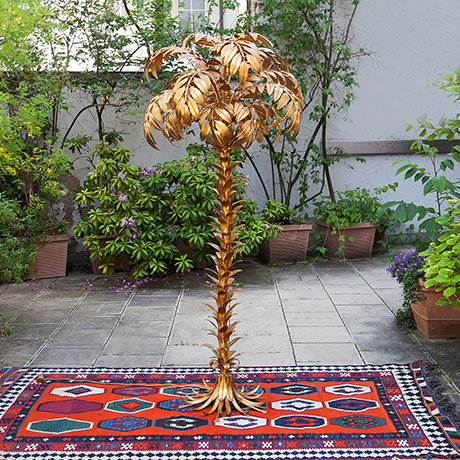 Schlichtes DesignHans-Koegl-floor-lamp-palm-golden