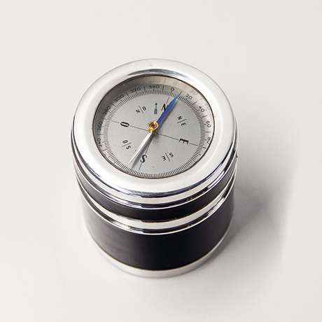 Hermès-Kompass-box-schwarz-silber