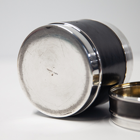 Hermès-Compass-Pot-box-black-silver-signed