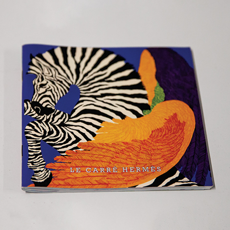 Le-Carré-Hermès-Broschuere-heft