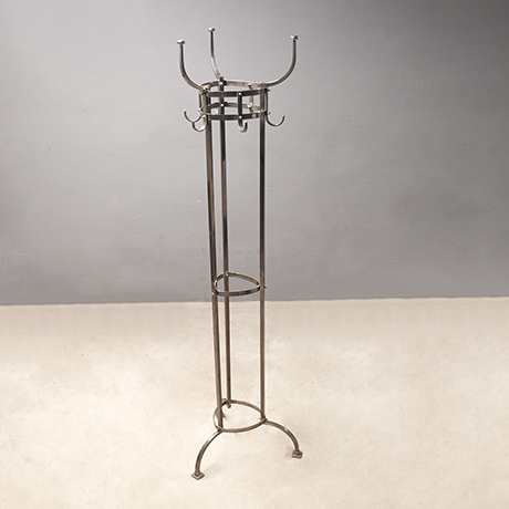 Otto-Bluemel-Nymphenburg-garderobe-coat-rack-brass