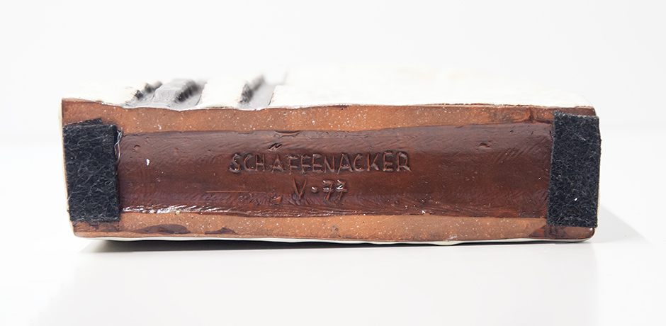 Schaeffenacker-ceramic-vase-cream-grey-signed