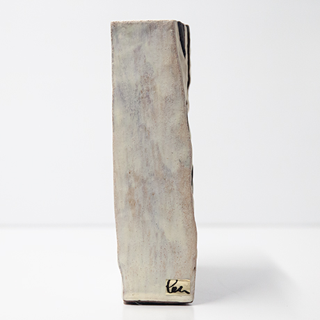 Schaeffenacker-ceramic-vase-cream-grey