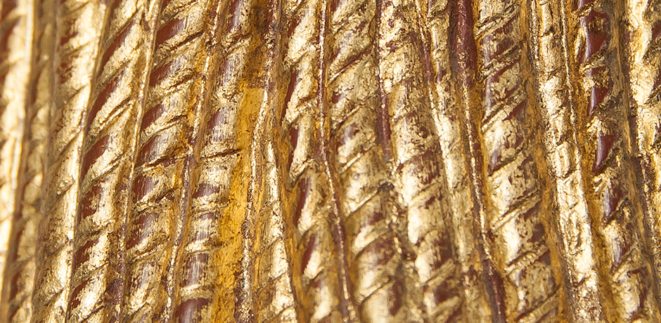 Palladio-Tassel-side-table-marble-golden