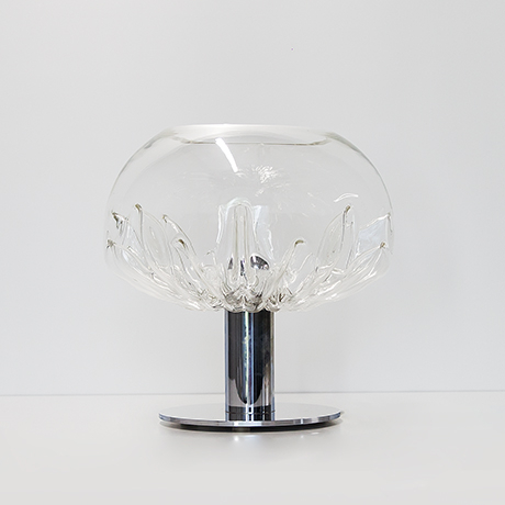 Toni-Zuccheri-Zinia-table-lamp-Veart