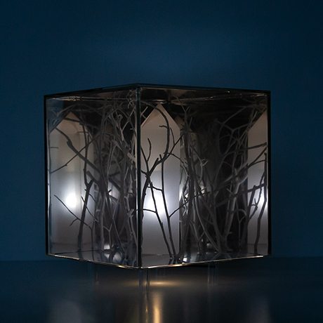 Schlichtes Designcube-object-light-sculpture