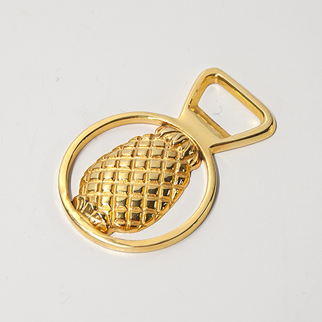 Schlichtes Designpineapple-bottle-opener-golden