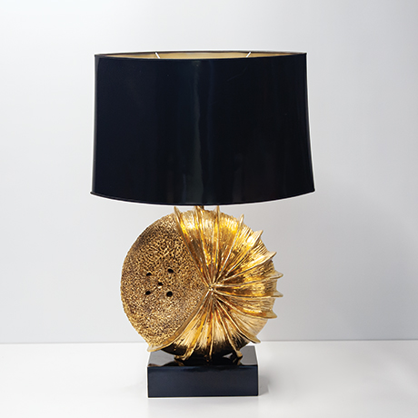 Schlichtes Designtable-lamp-seashell-clam-porcelain-golden