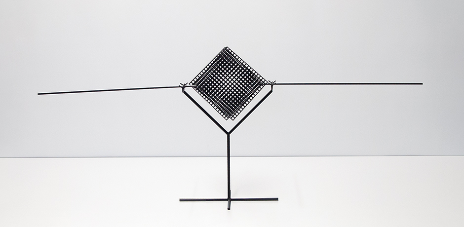 Arnulf-Hoffmann-Interferenz-pendulum-object