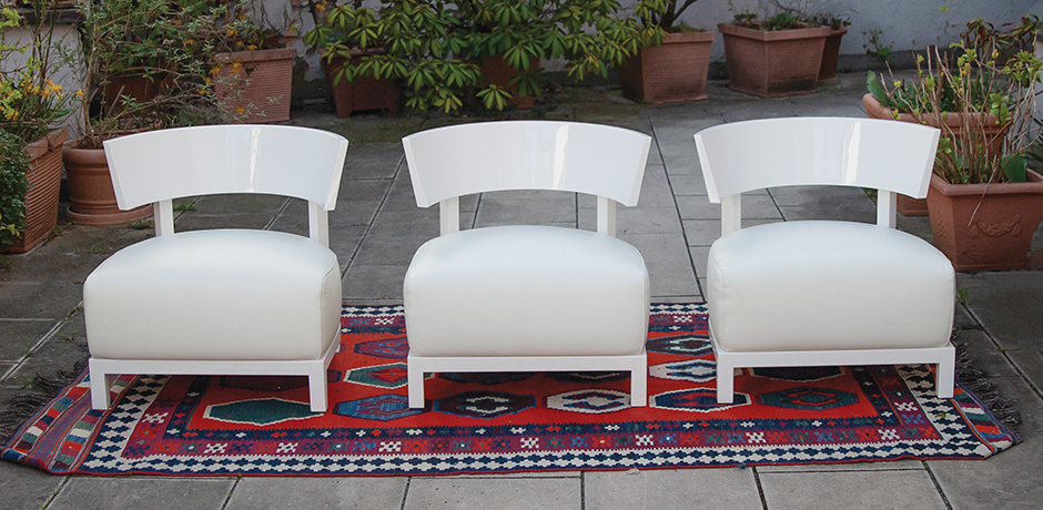 Schlichtes DesignAntonio-Citterio-Flexform-Thomas-chair-white_leather