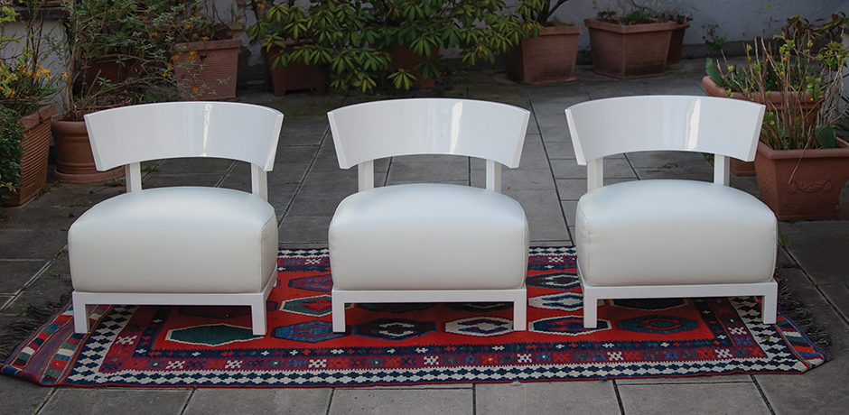 Schlichtes DesignAntonio-Citterio-Flexform-Thomas-chair-white_leather